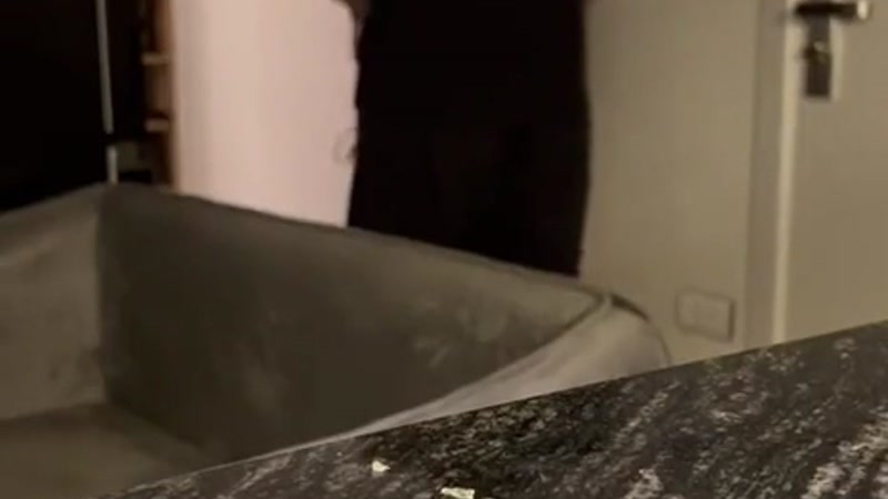 Em sinh viên đi tiếp khách dâm cực kỳ