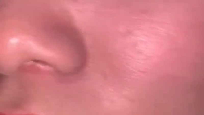 Xé rách quần bé chịch dập lên đỉnh