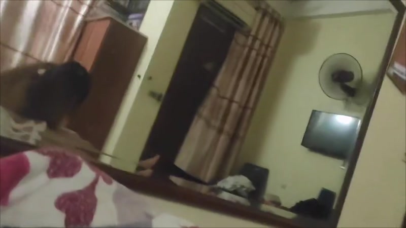 Cưỡi địt gái nứng dâm sướng rên cực kỳ
