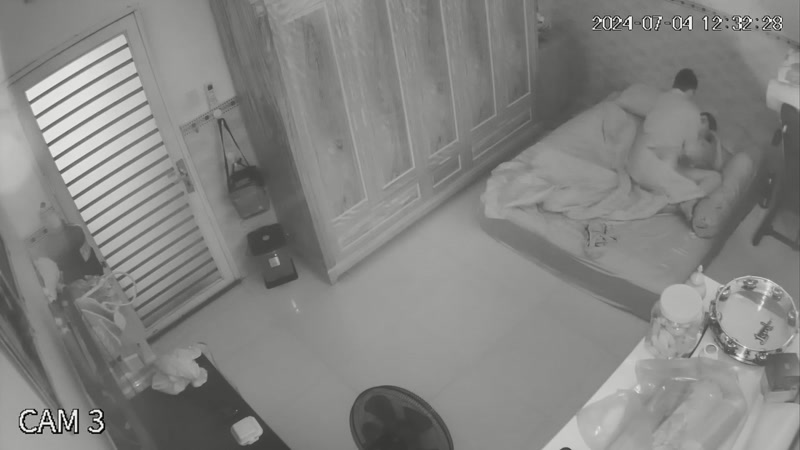 Hack trộm cam nhà hàng xóm phê vô cùng